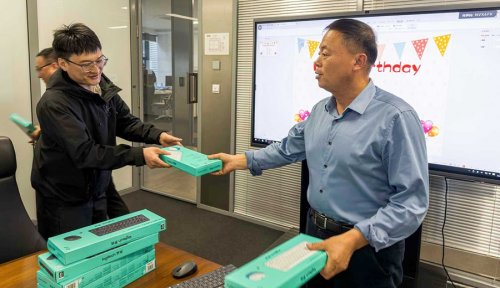 春风十里，不如生日有你